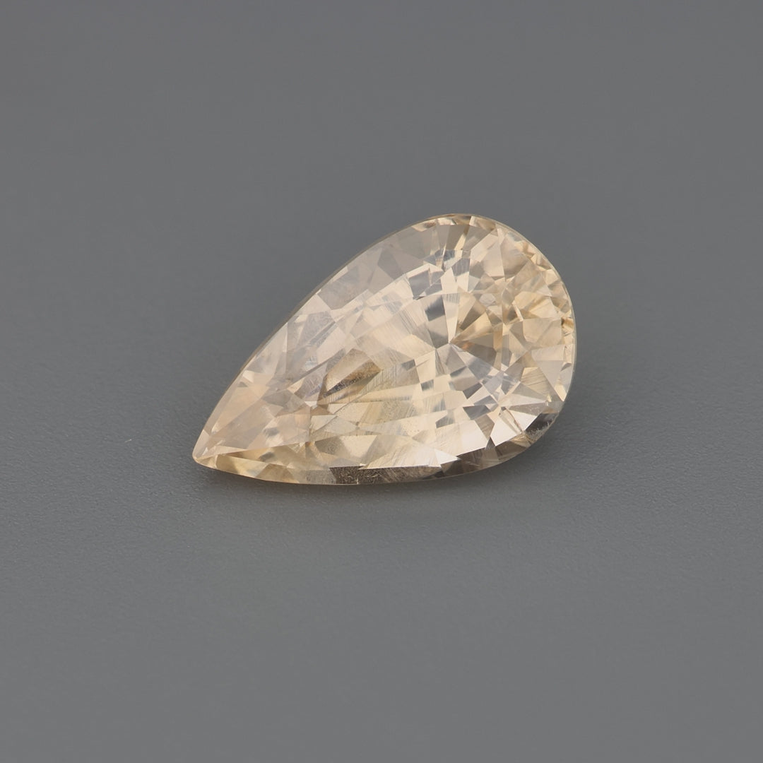 Téja gemstone