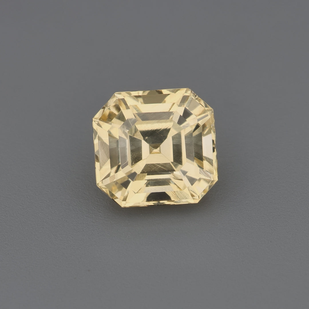Téja gemstone