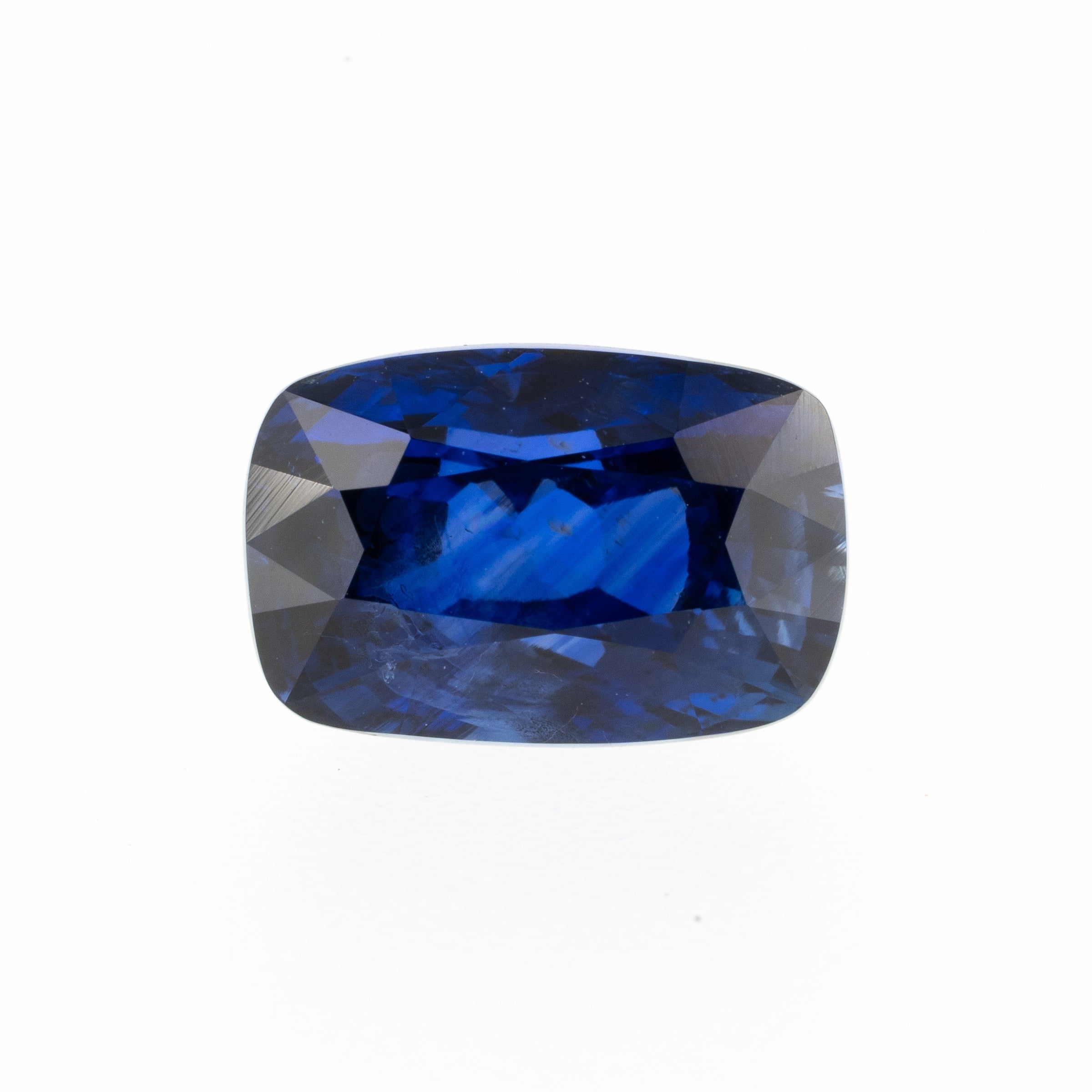 Royal Blue Sapphire 3.06 ct - Cushion