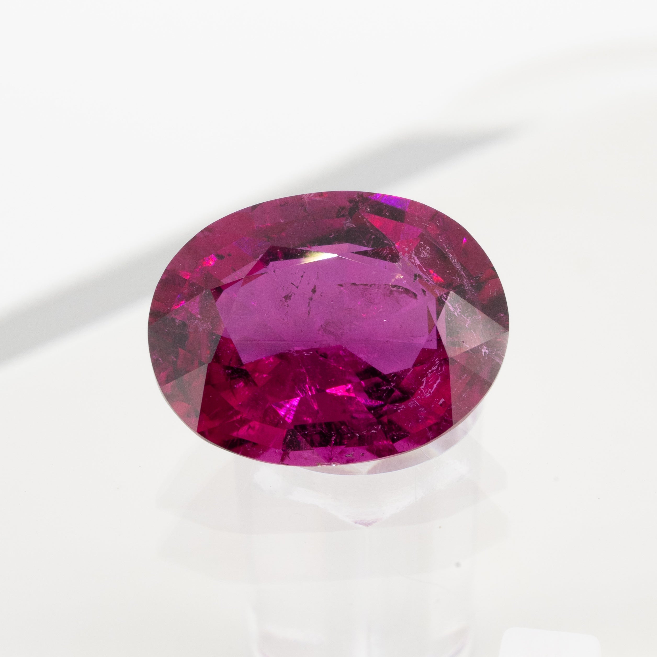 Reddish Purple Rubellite Tourmaline 5.54 ct — Oval