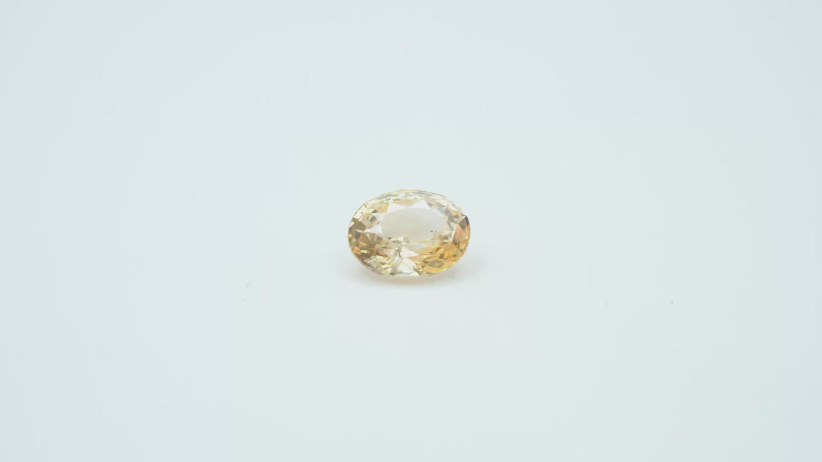 Video of the Téja 3.031 ct Ceylon yellow sapphire, Bellerophon report C02954