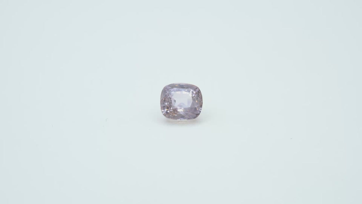 Video of the Téja 2.709 ct Ceylon pink sapphire, Bellerophon report C02948